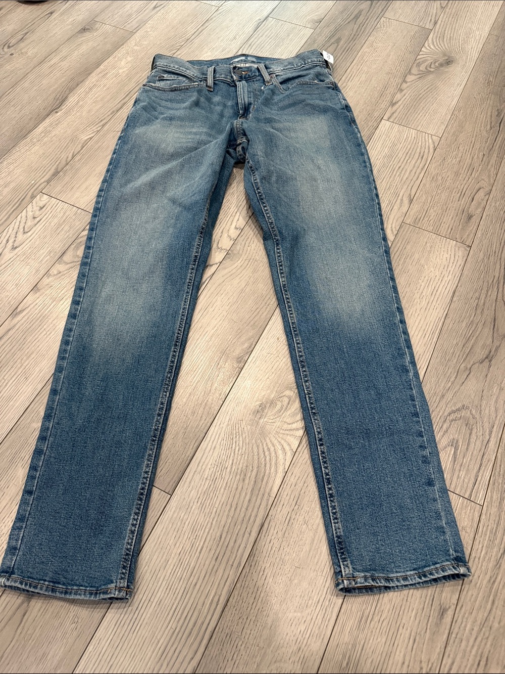 Old Navy Men's Medium Blue Straight Jeans